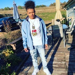 Meet your Posher, Rodolfo